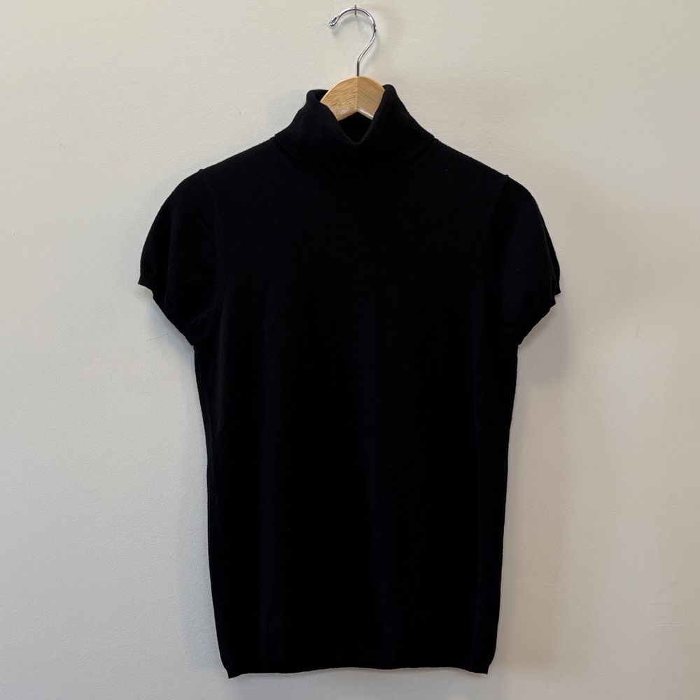 Theory Black Short Sleeve Turtleneck Top